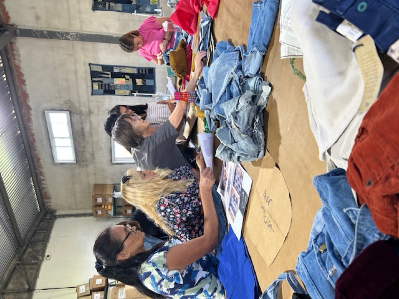 Escuela de Oficios Textiles REDES